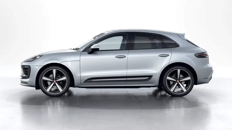 2026 Porsche Macan S - Image 15 of 30