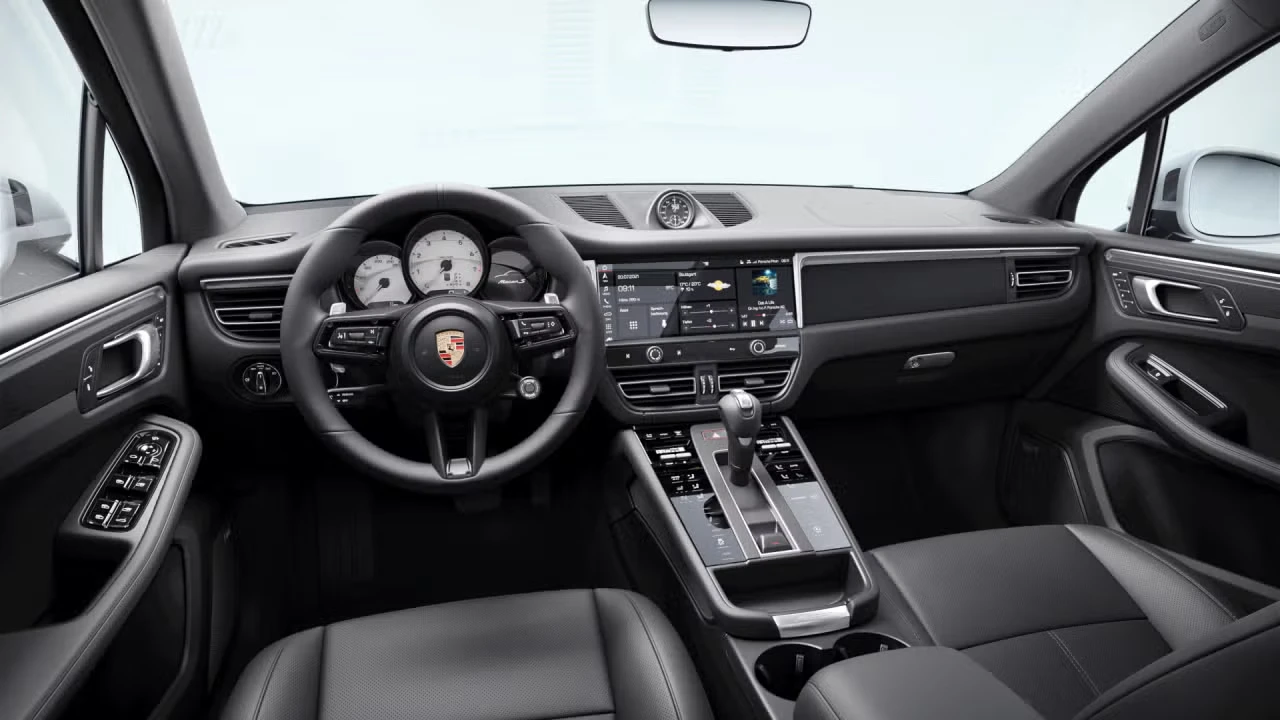 2026 Porsche Macan S - Image 28 of 30