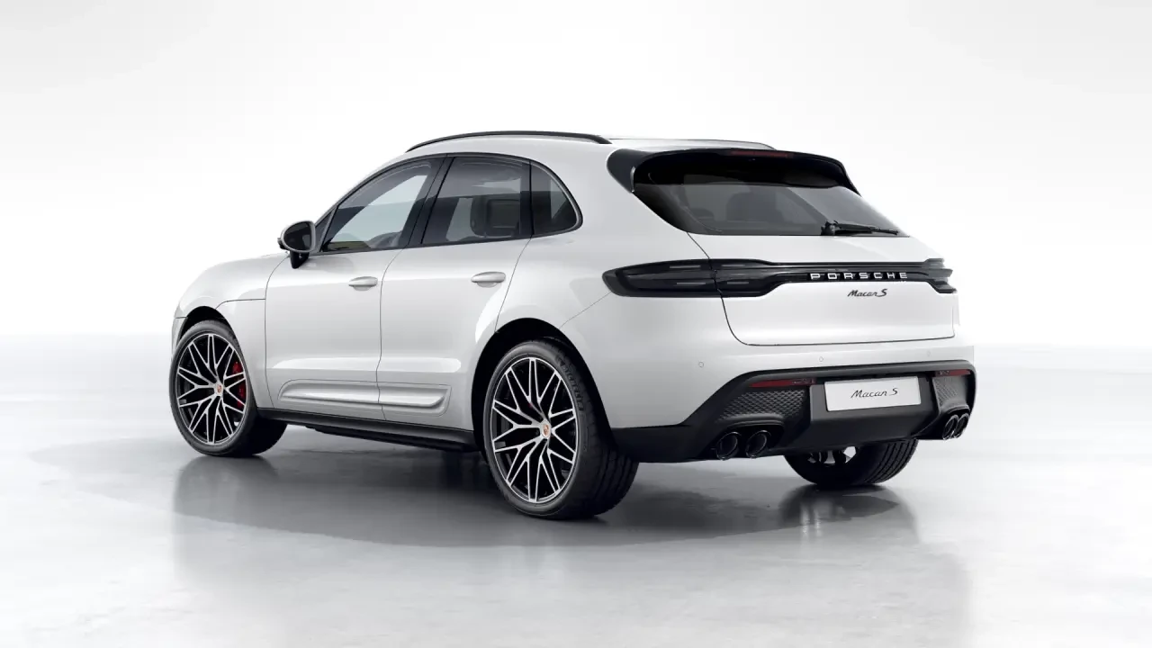 2026 Porsche Macan S - Image 24 of 30