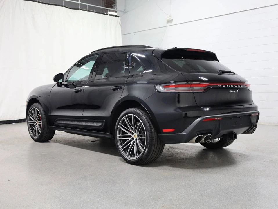 2026 Porsche Macan S - Image 3 of 5