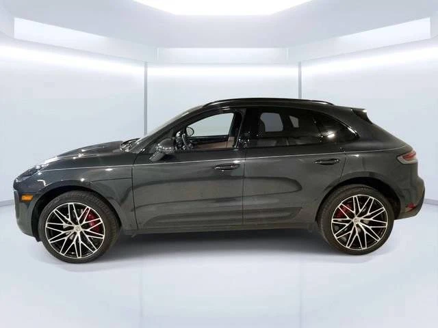 2026 Porsche Macan S - Image 2 of 5