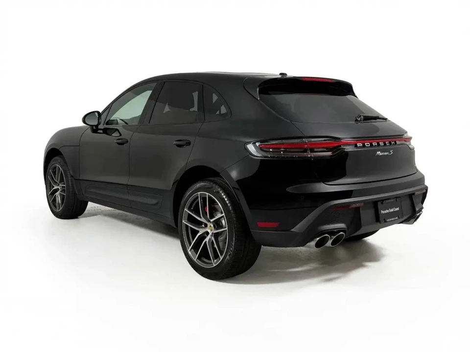 2026 Porsche Macan S - Image 3 of 5