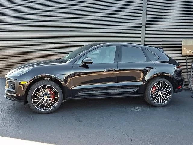 2026 Porsche Macan S - Image 2 of 5