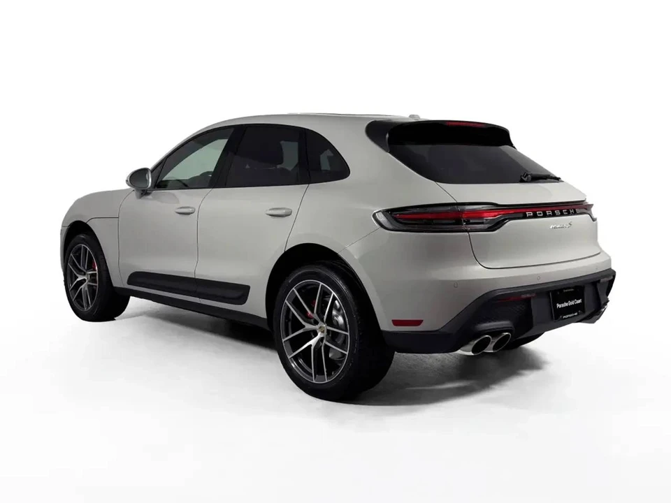 2026 Porsche Macan S - Image 3 of 5