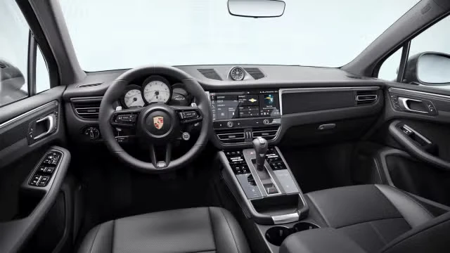 2026 Porsche Macan S - Image 26 of 31