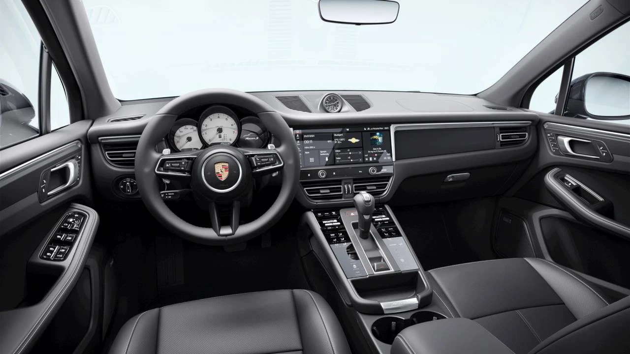 2026 Porsche Macan S - Image 9 of 10