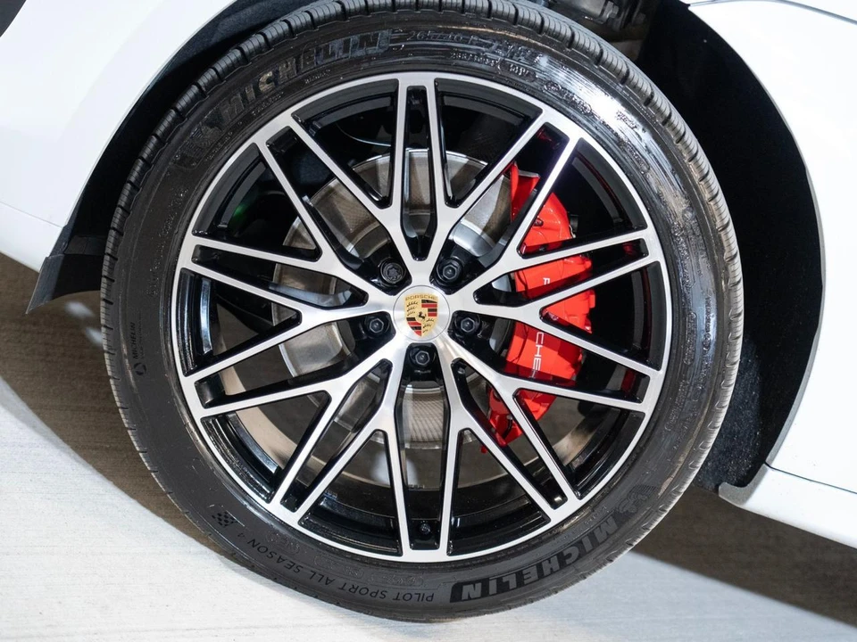 2026 Porsche Macan S - Image 11 of 29