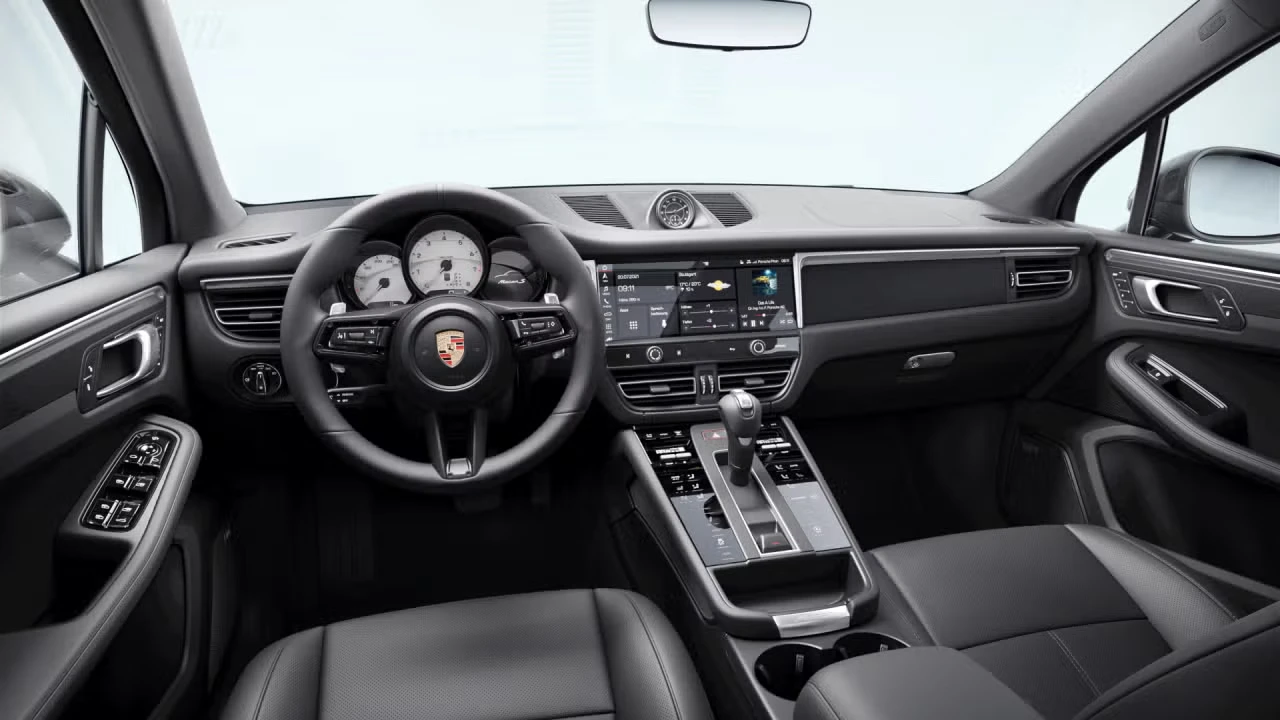 2026 Porsche Macan S - Image 28 of 30