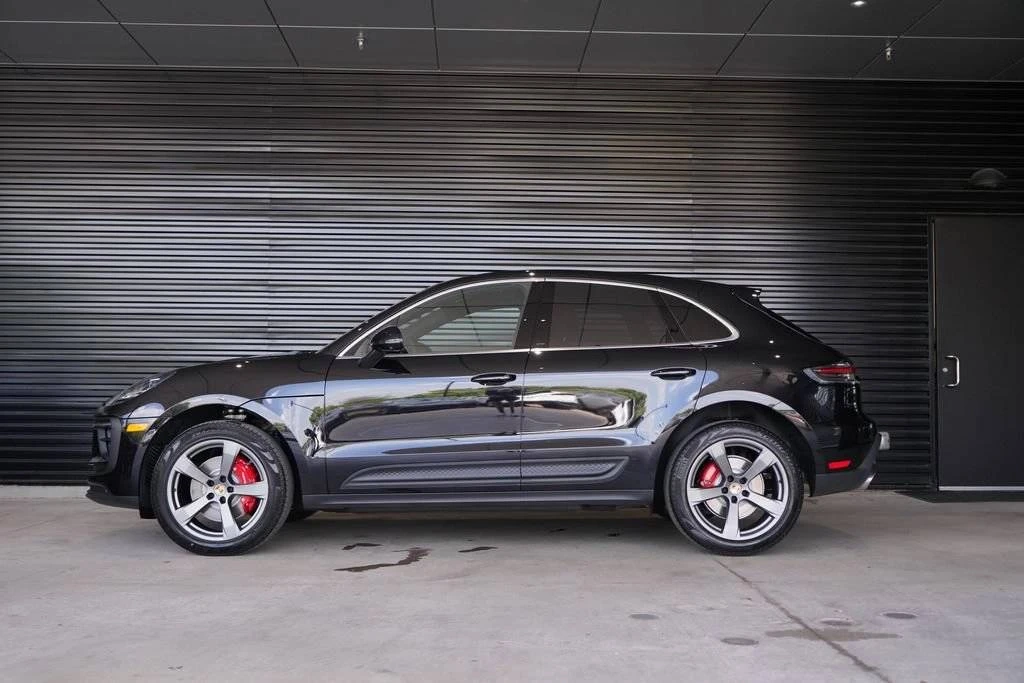 2026 Porsche Macan S - Image 4 of 5