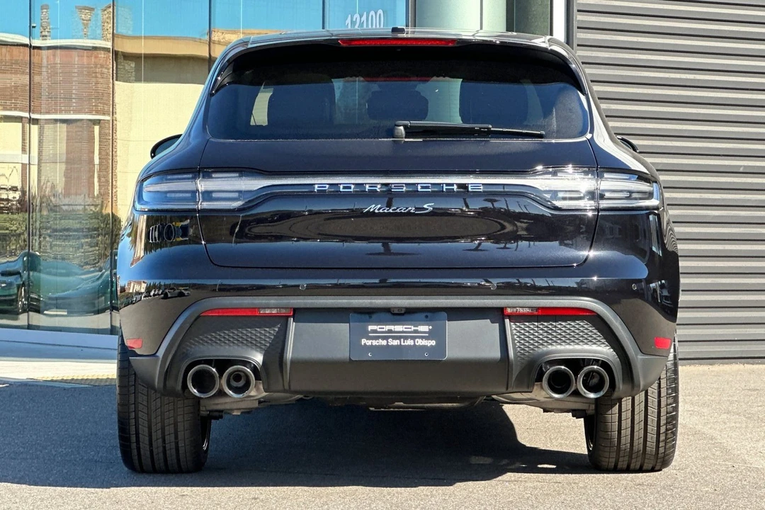 2026 Porsche Macan S - Image 7 of 21