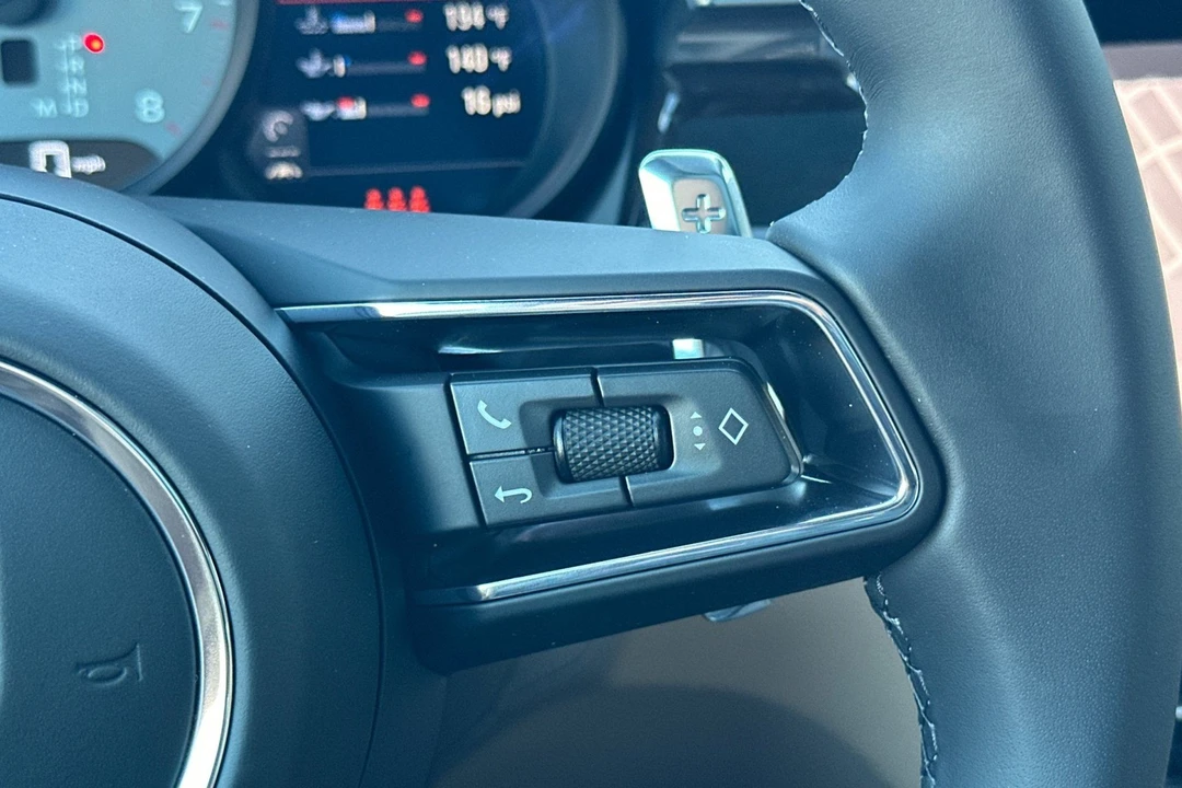 2026 Porsche Macan S - Image 31 of 31