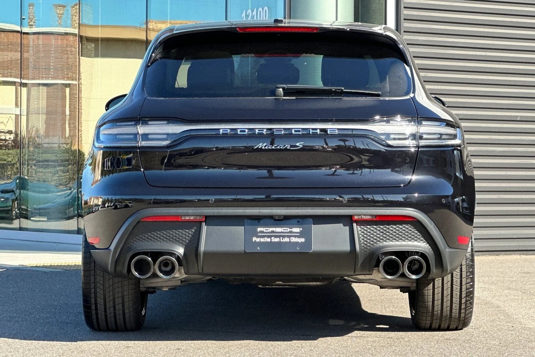 2026 Porsche Macan S - Image 7 of 31