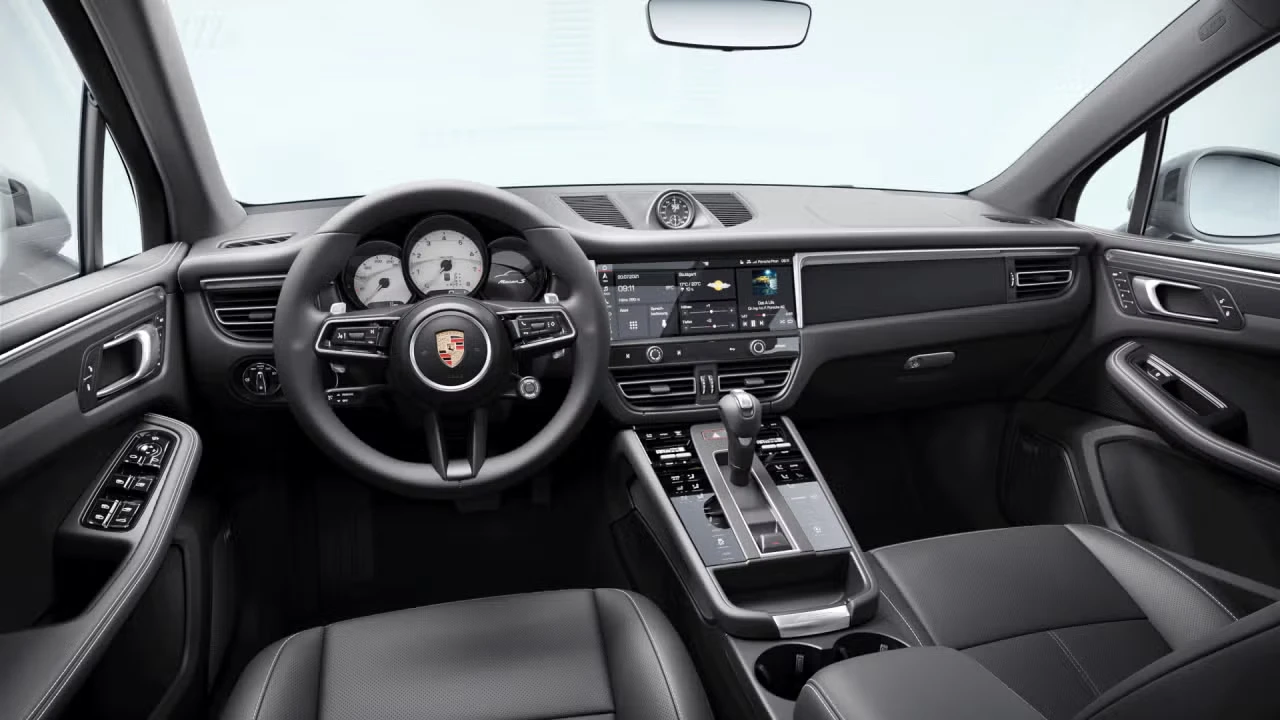 2026 Porsche Macan S - Image 28 of 30