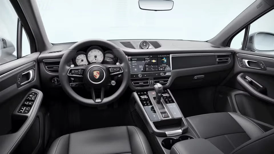2026 Porsche Macan S - Image 27 of 30