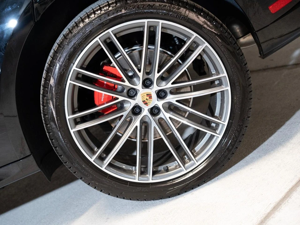 2026 Porsche Macan S - Image 11 of 29