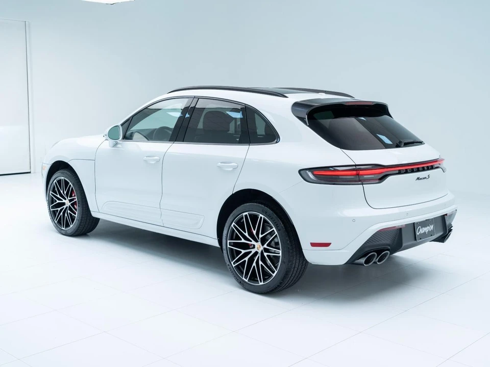 2026 Porsche Macan S - Image 3 of 31