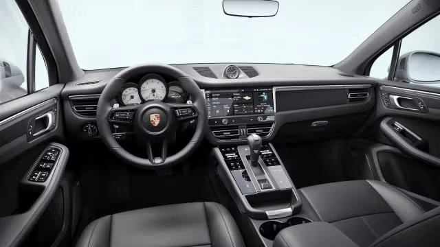 2026 Porsche Macan S - Image 26 of 31
