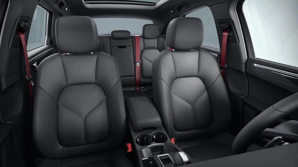 2026 Porsche Macan S - Image 5 of 5