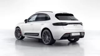 2026 Porsche Macan S - Image 17 of 31