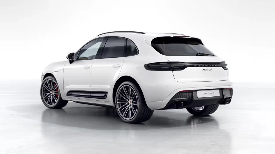 2026 Porsche Macan S - Image 19 of 31