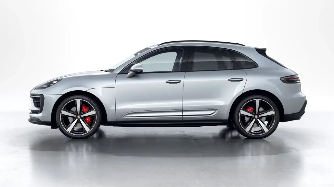 2026 Porsche Macan S - Image 16 of 30