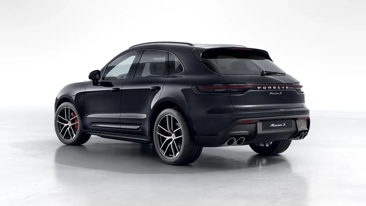 2026 Porsche Macan S - Image 24 of 30
