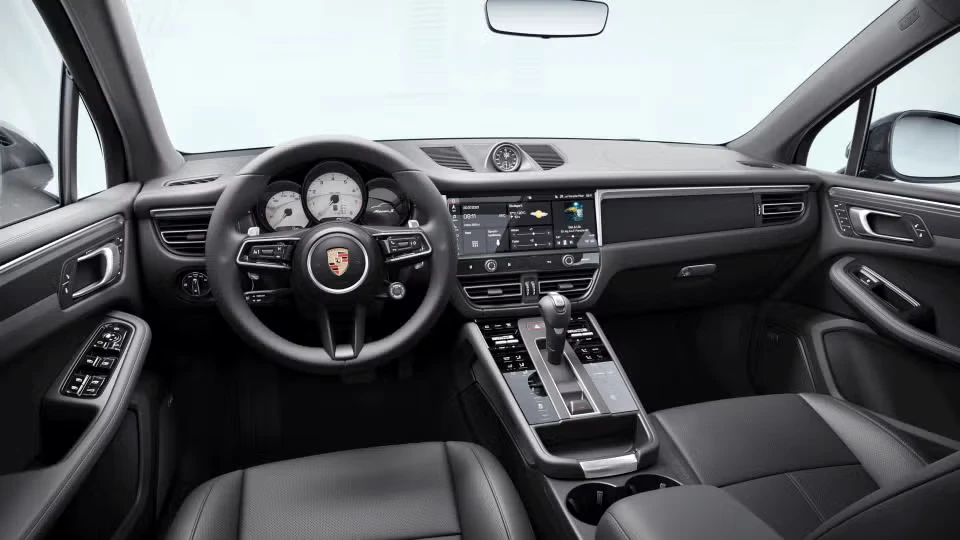 2026 Porsche Macan S - Image 27 of 30