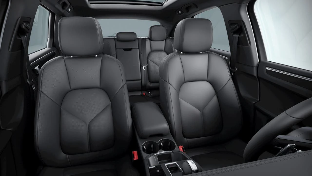 2026 Porsche Macan S - Image 10 of 10