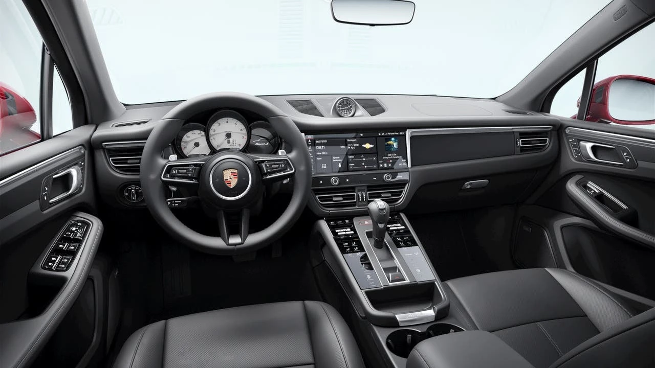 2026 Porsche Macan S - Image 9 of 10
