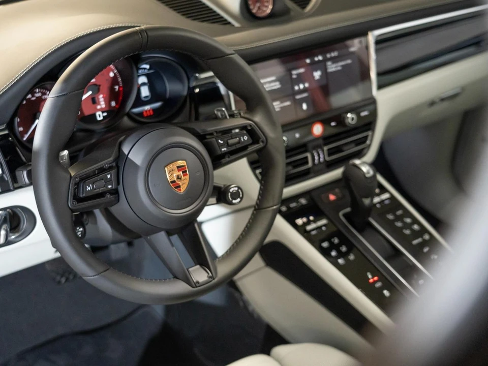 2026 Porsche Macan S - Image 16 of 27