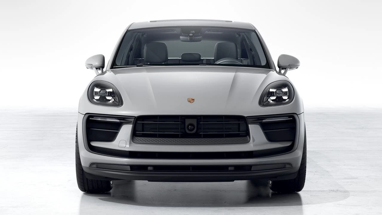 2026 Porsche Macan S - Image 8 of 10