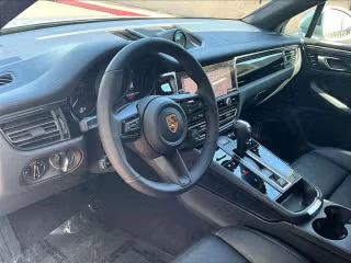 2026 Porsche Macan S - Image 25 of 31