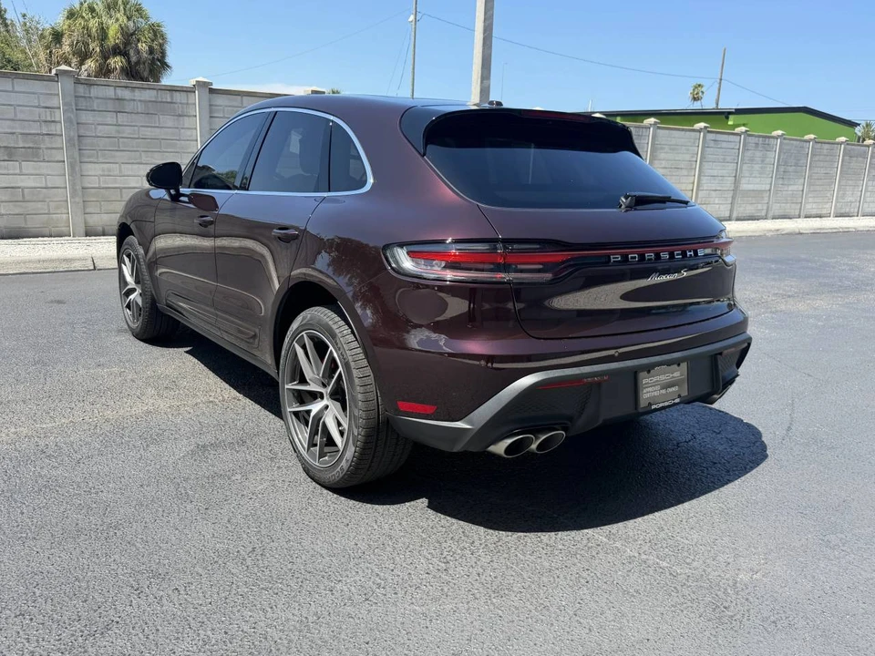 2026 Porsche Macan S - Image 3 of 5