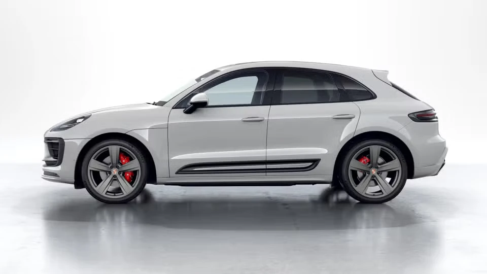 2026 Porsche Macan S - Image 11 of 31