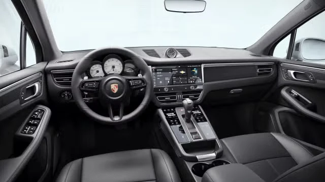 2026 Porsche Macan S - Image 26 of 31