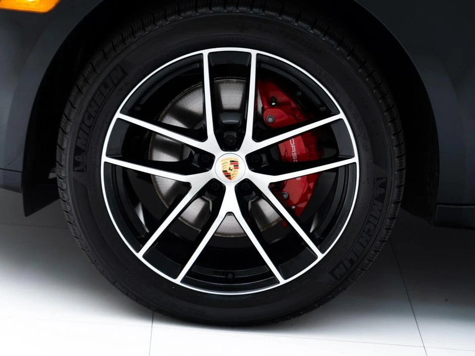 2026 Porsche Macan S - Image 12 of 31