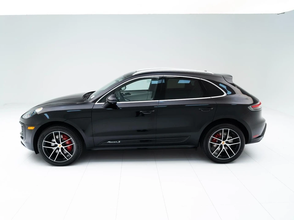 2026 Porsche Macan S - Image 2 of 31