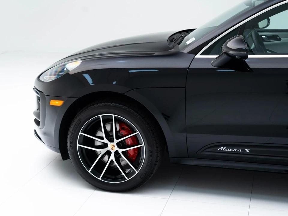 2026 Porsche Macan S - Image 11 of 31