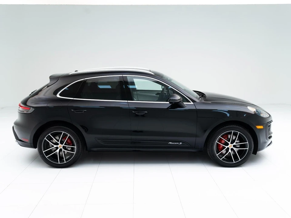 2026 Porsche Macan S - Image 8 of 31