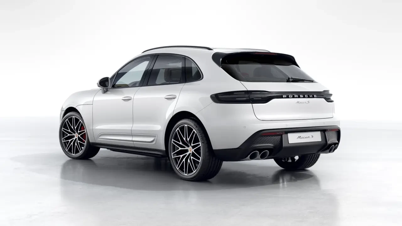 2026 Porsche Macan S - Image 24 of 30