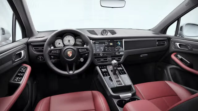 2026 Porsche Macan S - Image 26 of 30