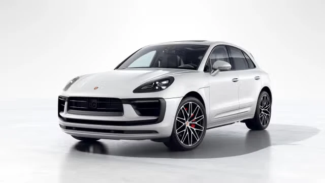 2026 Porsche Macan - Image 2 of 30