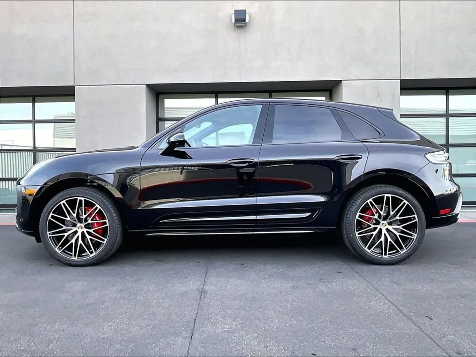 2026 Porsche Macan S - Image 16 of 31