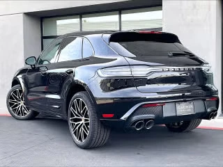 2026 Porsche Macan S - Image 17 of 31