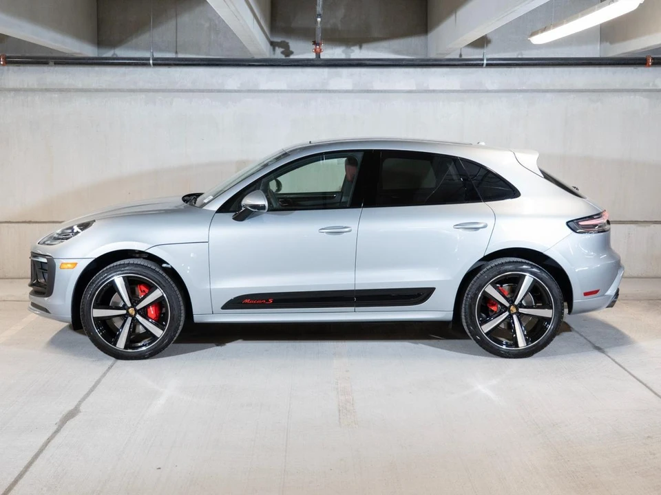 2026 Porsche Macan S - Image 2 of 29