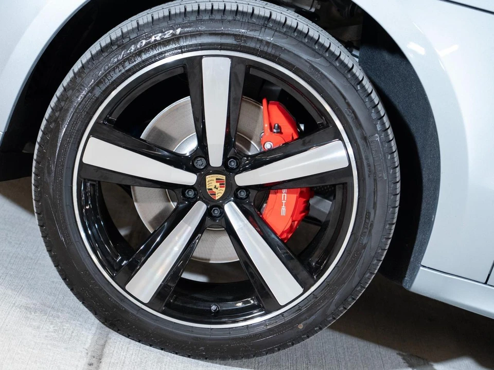 2026 Porsche Macan S - Image 11 of 29