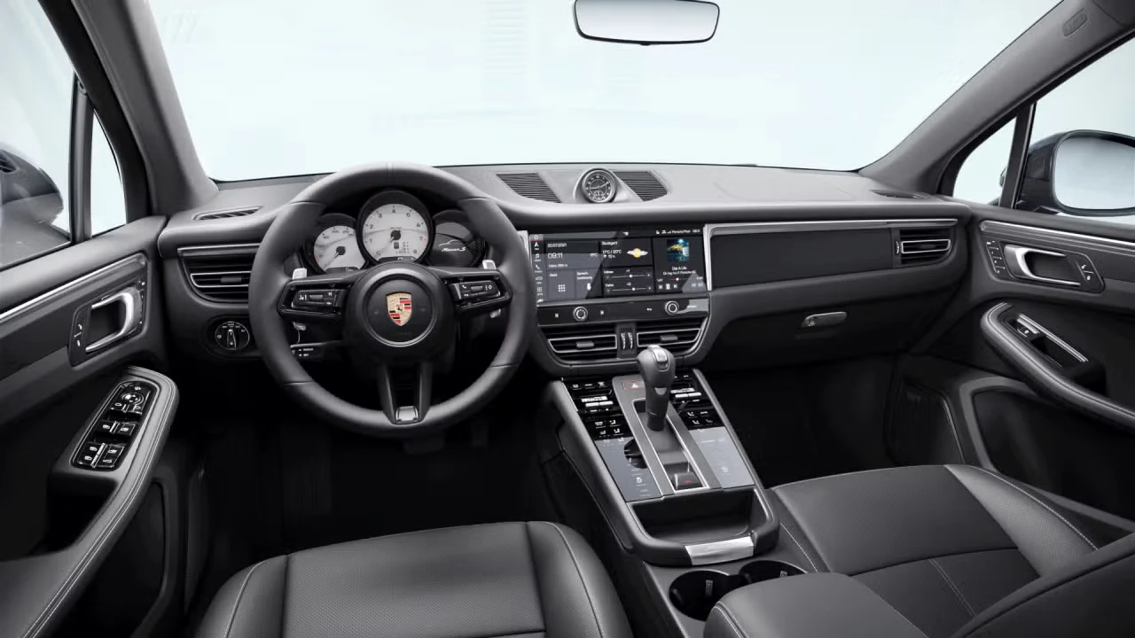 2026 Porsche Macan S - Image 28 of 30