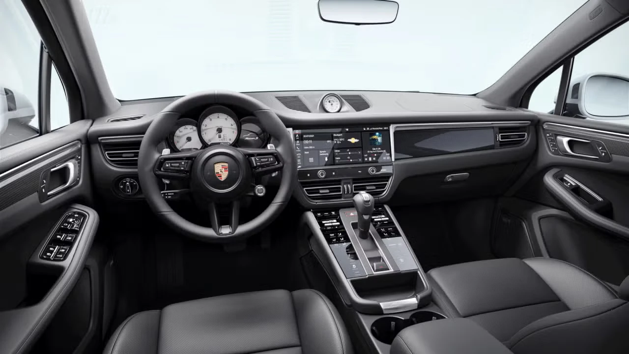 2026 Porsche Macan S - Image 28 of 30