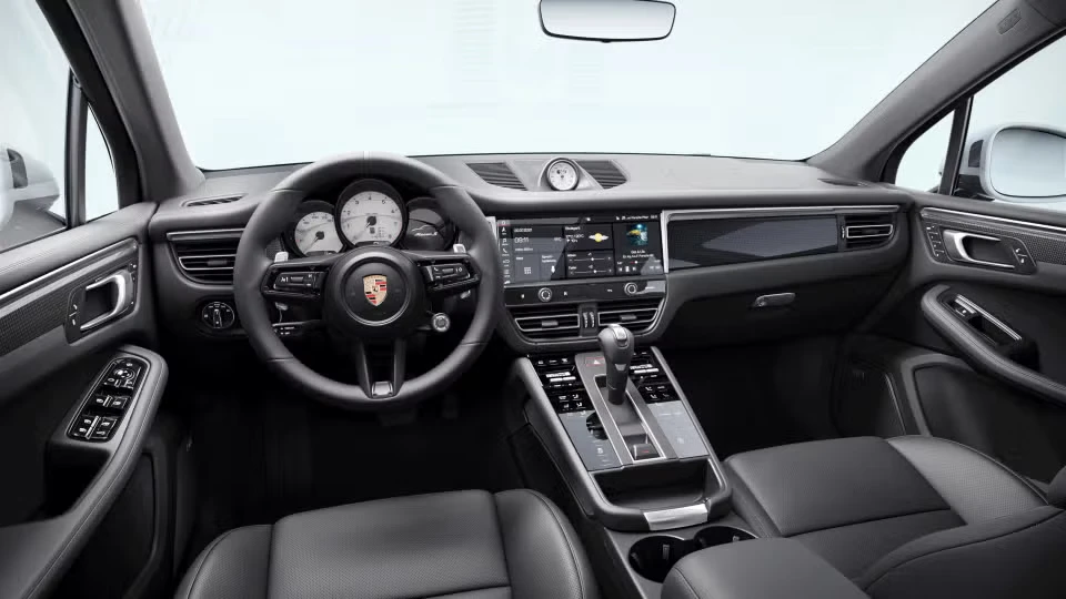 2026 Porsche Macan S - Image 27 of 30