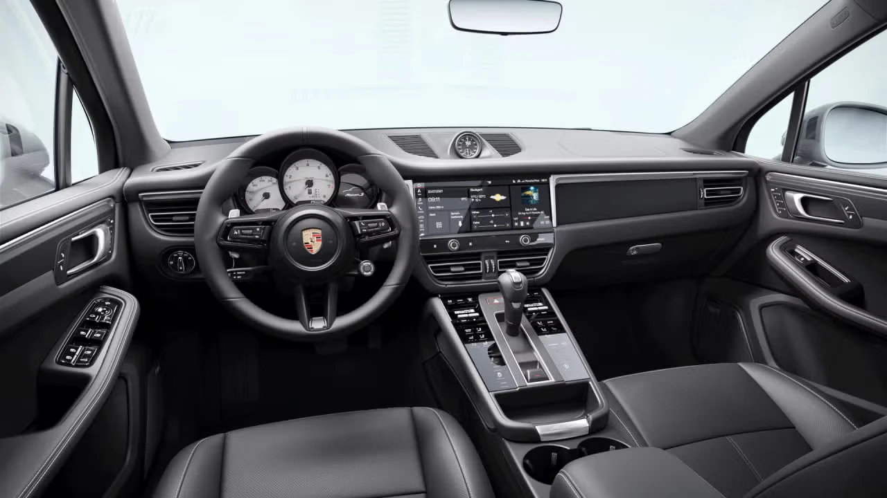 2026 Porsche Macan S - Image 28 of 31